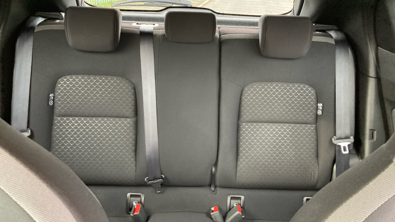 Nissan Juke 1.0 DiG-T N-Connecta 5dr DCT Petrol Hatchback